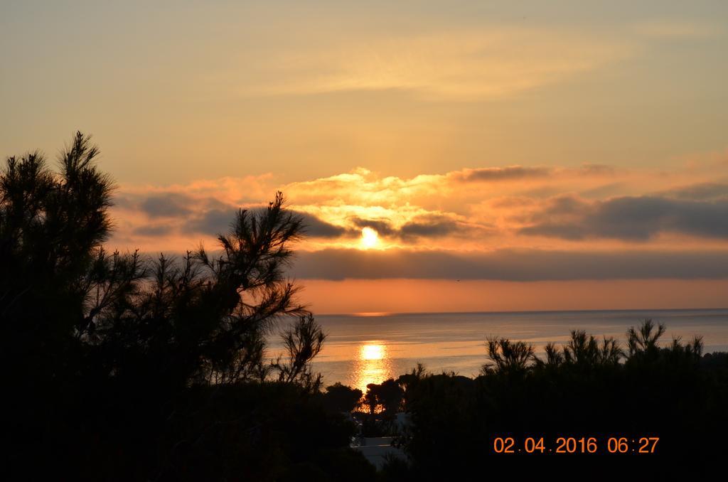 Apartments Zoumperi Nea Makri Exterior photo